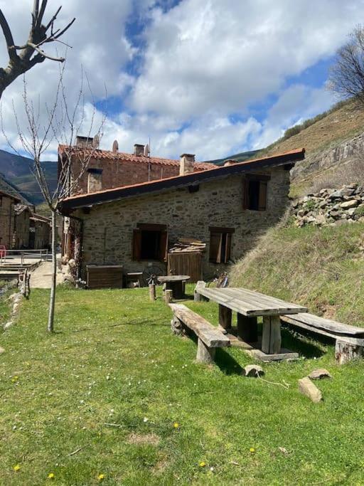 Al Sol, Aldea Del Siglo Xviii Ezcaray Zaldierna